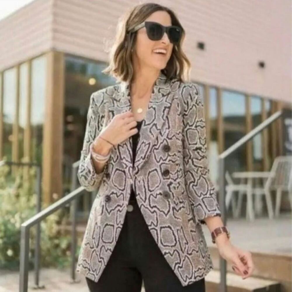 Cabi Python Snake Print Blazer, Sz 0 - image 2